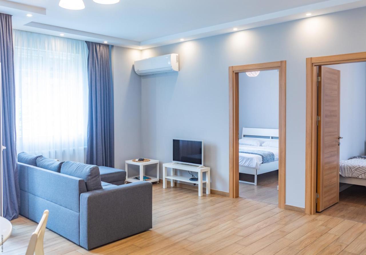 באטומי Apartment By The Sheraton מראה חיצוני תמונה